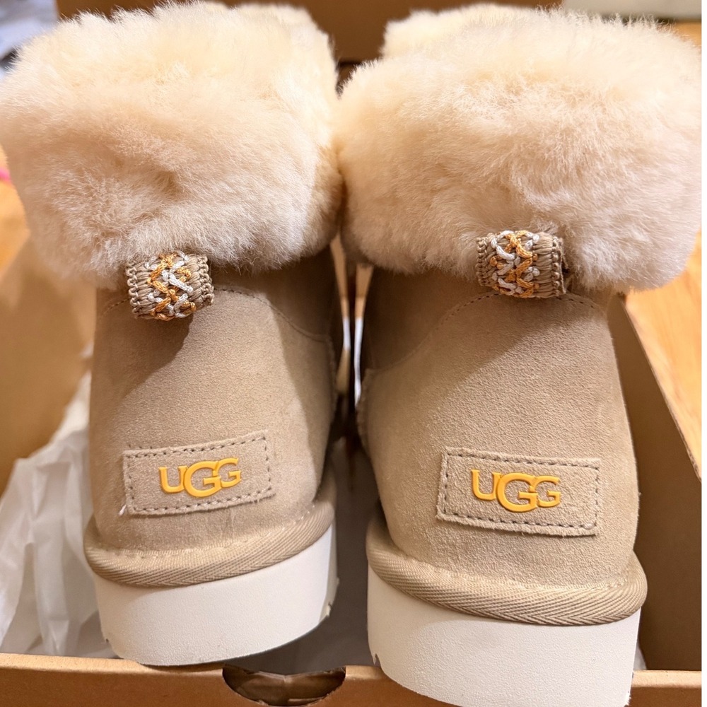 UGG Classic Mini Alpine Lace Boots Sand Suede Sheepskin 1130558 Womens 11 - Picture 6 of 16